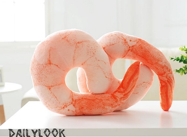 現貨!仿真 蝦仁 U型枕 靠枕 抱枕 頸枕 蝦尾 蝦子 交換禮物 聖誕禮物 蔡依林 Jolin