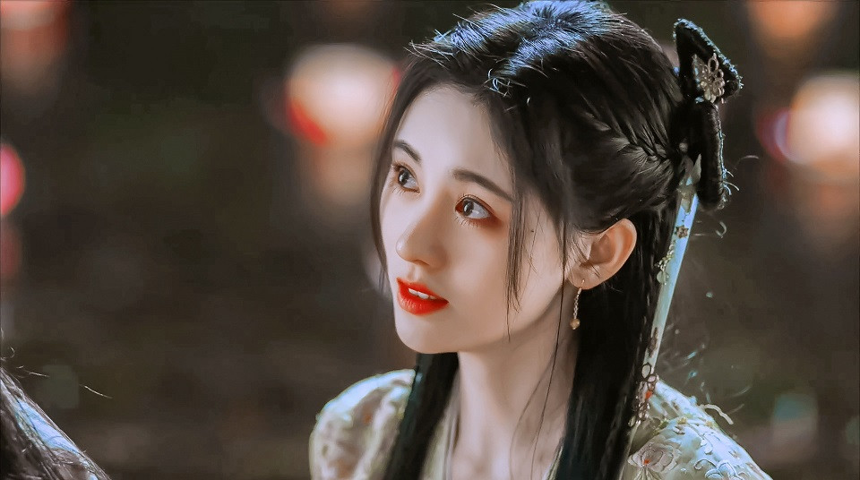 鞠婧禕古裝劇角色2：《如意芳霏》傅容