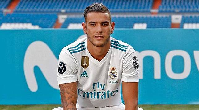 Gabung Real Madrid, Theo Hernandez Ingin Belajar dari Marcelo