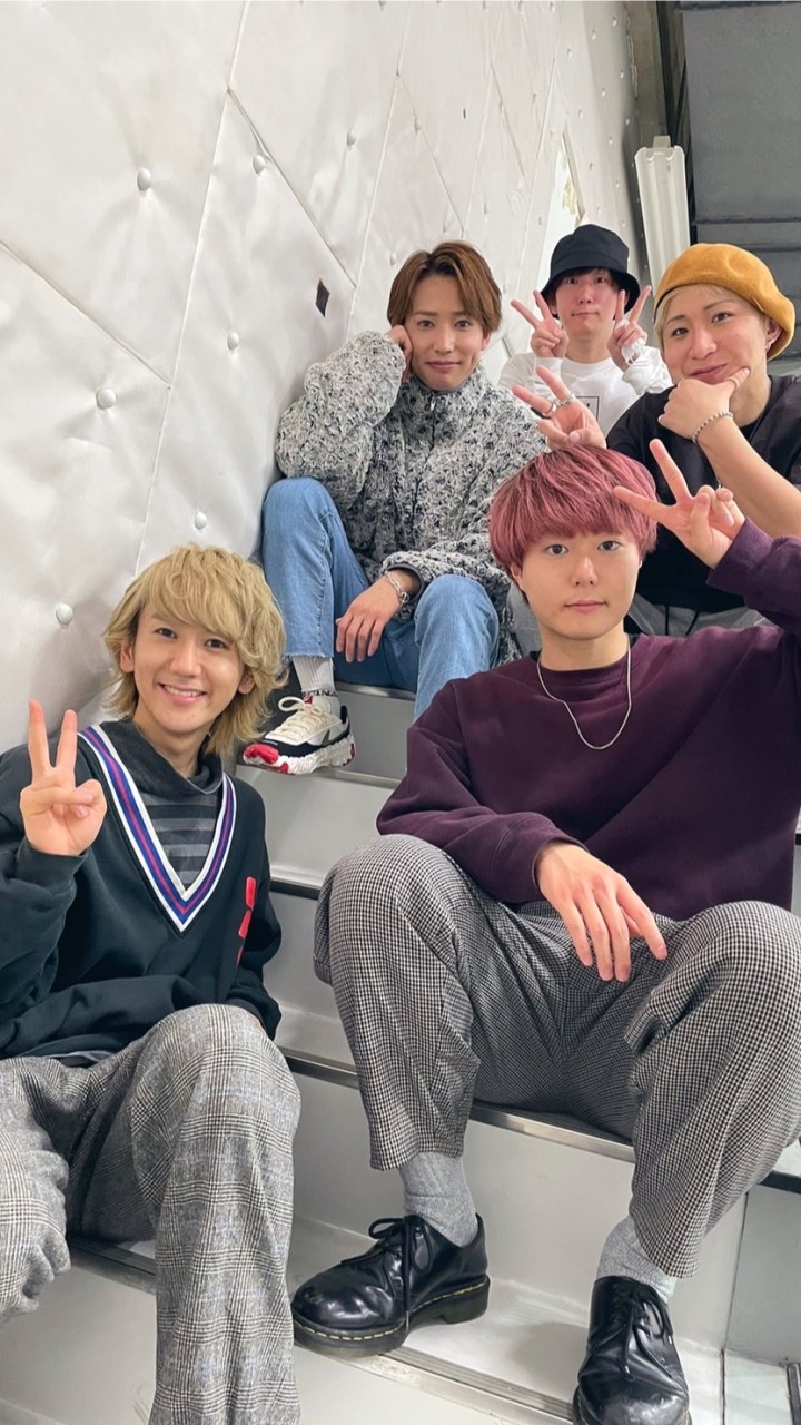 CUBERSファン集まれ💙❤️