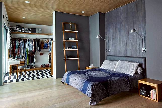 8 Desain Walk In Closet Mewah Untuk Kamar Utama Yang Penuh Gaya