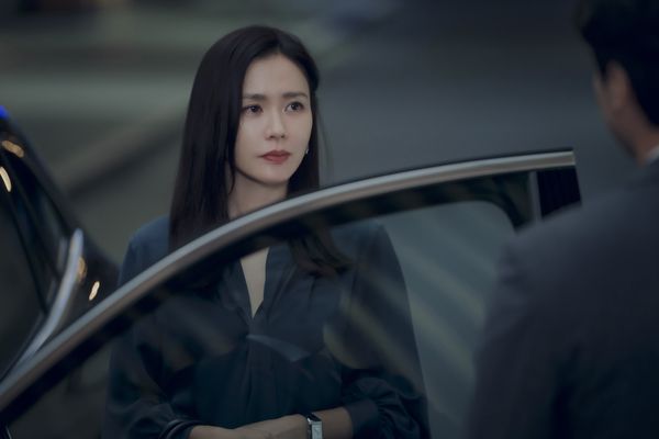 韓迷注意！Netflix 公布今年 24 部韓劇與電影，《殭屍校園》、《紙房子》、還有《三十九》的孫藝真
