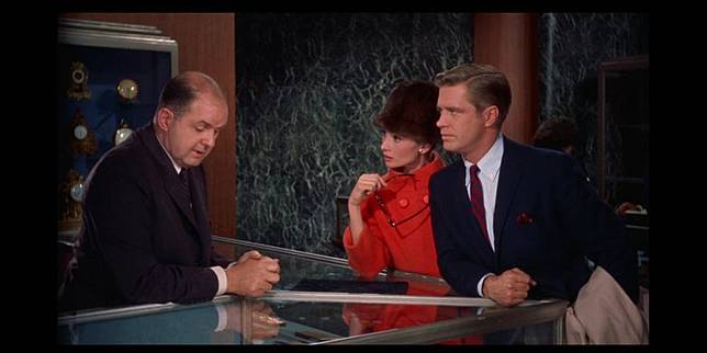 Sinopsis Breakfast At Tiffany S Rahasia Masa Lalu Holly Golightly Kompas Com Line Today