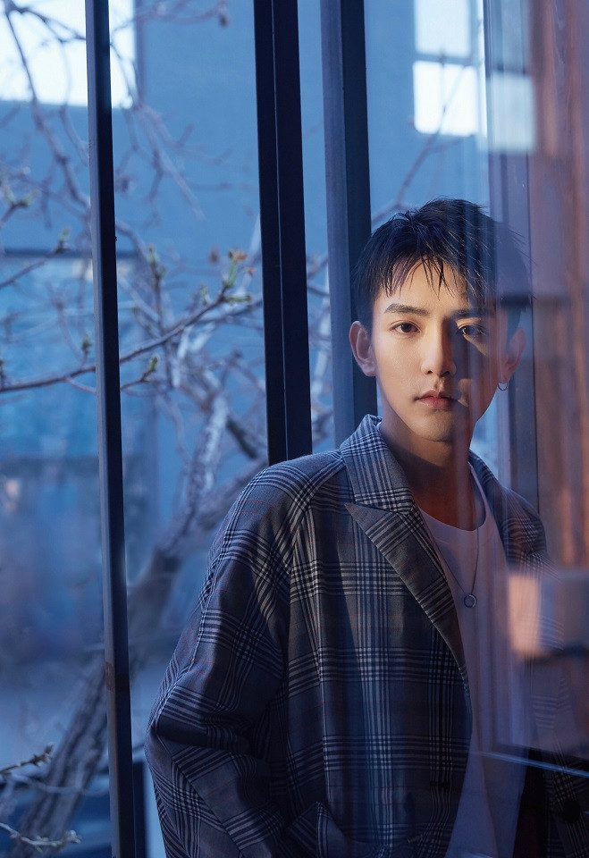 熱播甜寵劇古裝男神10：高承一 飾演《親愛的藥王大人》景逸然