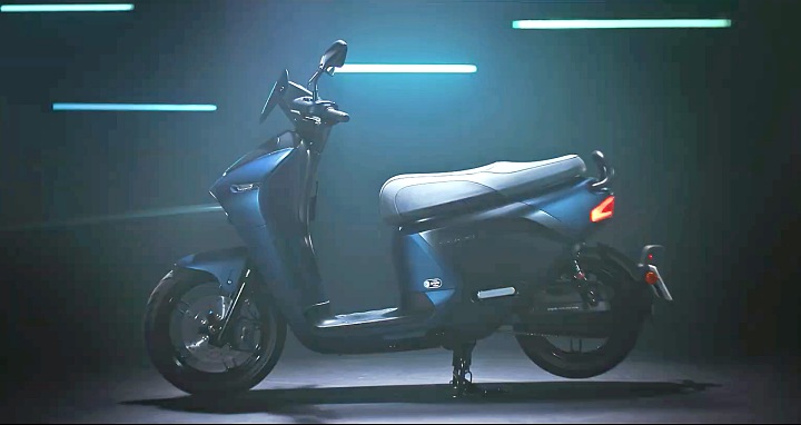 YAMAHA 與 Gogoro 合作電動車即將上市？EC-05 前導預告與車身照流出