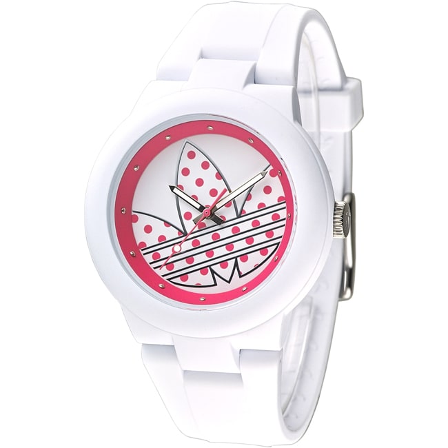 前衛潮流與手錶美學的碰撞，散發出時尚達人玩家的專業氣息，完美展現你的魅力光彩，讓你成為眾人目光焦點，時尚尖端必備款首選！ 【品牌介紹】 德國運動流行品牌 adidas 於 1949 年由創辦人 Adi