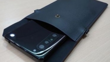 2020新款生日禮~Xperia 極簡皮革手機袋