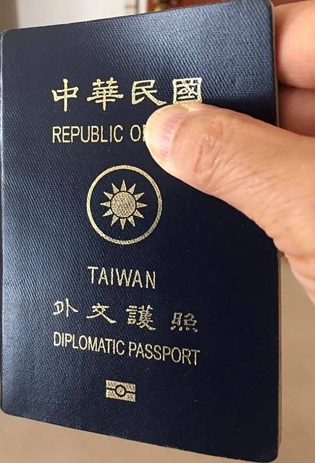 我就是叫「台灣」！ 謝志偉曝名片燙金「TAIWAN」