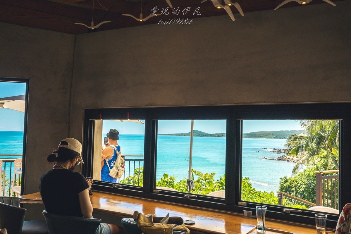 台東不只三仙台！洗版IG５美拍祕境：復古屋頂卡飛天公車、最美海景候車亭