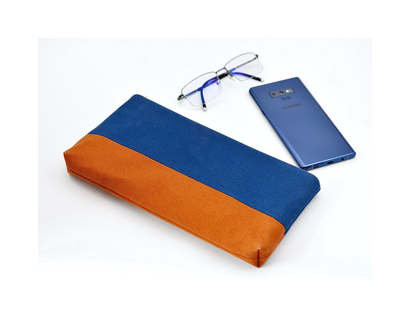 這些防水錢包或手袋可以成為很棒的聖誕節禮物。 小型錢包