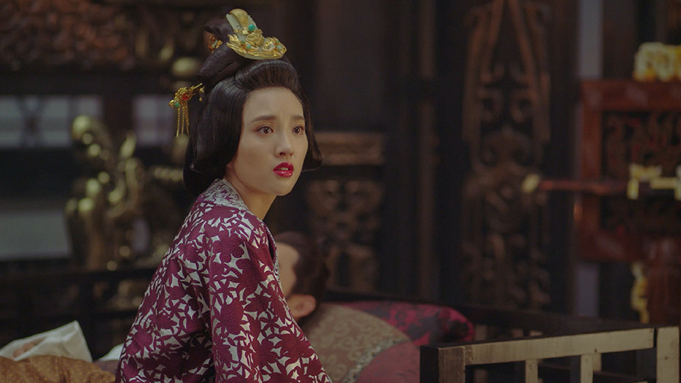 古裝劇「美絕人寰的皇后造型」9：唐藝昕 飾演《虎嘯龍吟》郭照