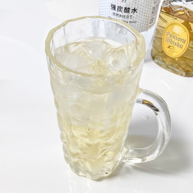 家が居酒屋になったわ…！ニトリ・ダイソーの「家飲みグッズ」が楽しすぎて酒進む進む。（バズフィード）