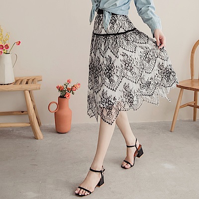 採用含棉面料，親膚柔軟，使肌膚舒適自在一整天。 舒適的彈力鬆緊與A字版型，輕鬆穿出纖細腰感； OB嚴選賣場未提供換貨服務