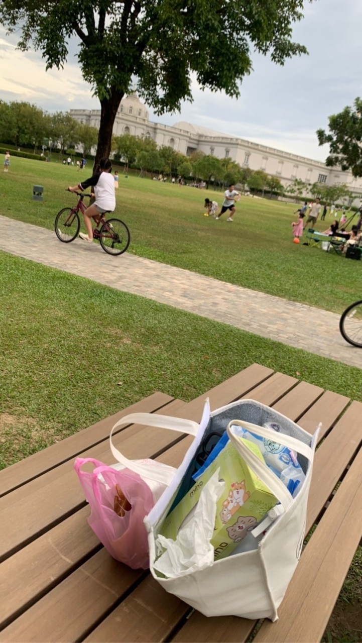 草地運動會/交換禮物/野餐日