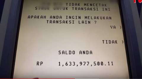 Pamer saldo ATM sepertinya tengah menjadi tren di kalangan selebriti 4 Selebriti Pamer Saldo ATM, Rekening Siapa Paling Besar?