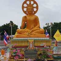กลุ่มสมาชิกวรารักษ์...