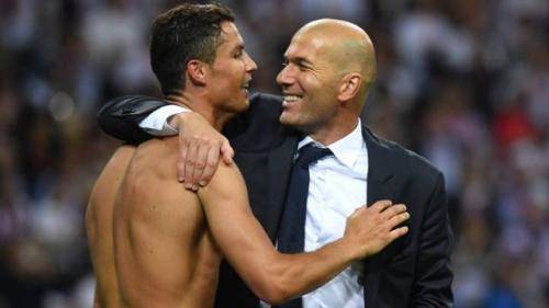 Zidane Akan Segera Resmi Jadi Pelatih PSG, Christiano Ronaldo Jadi Rekrutan Pertama?