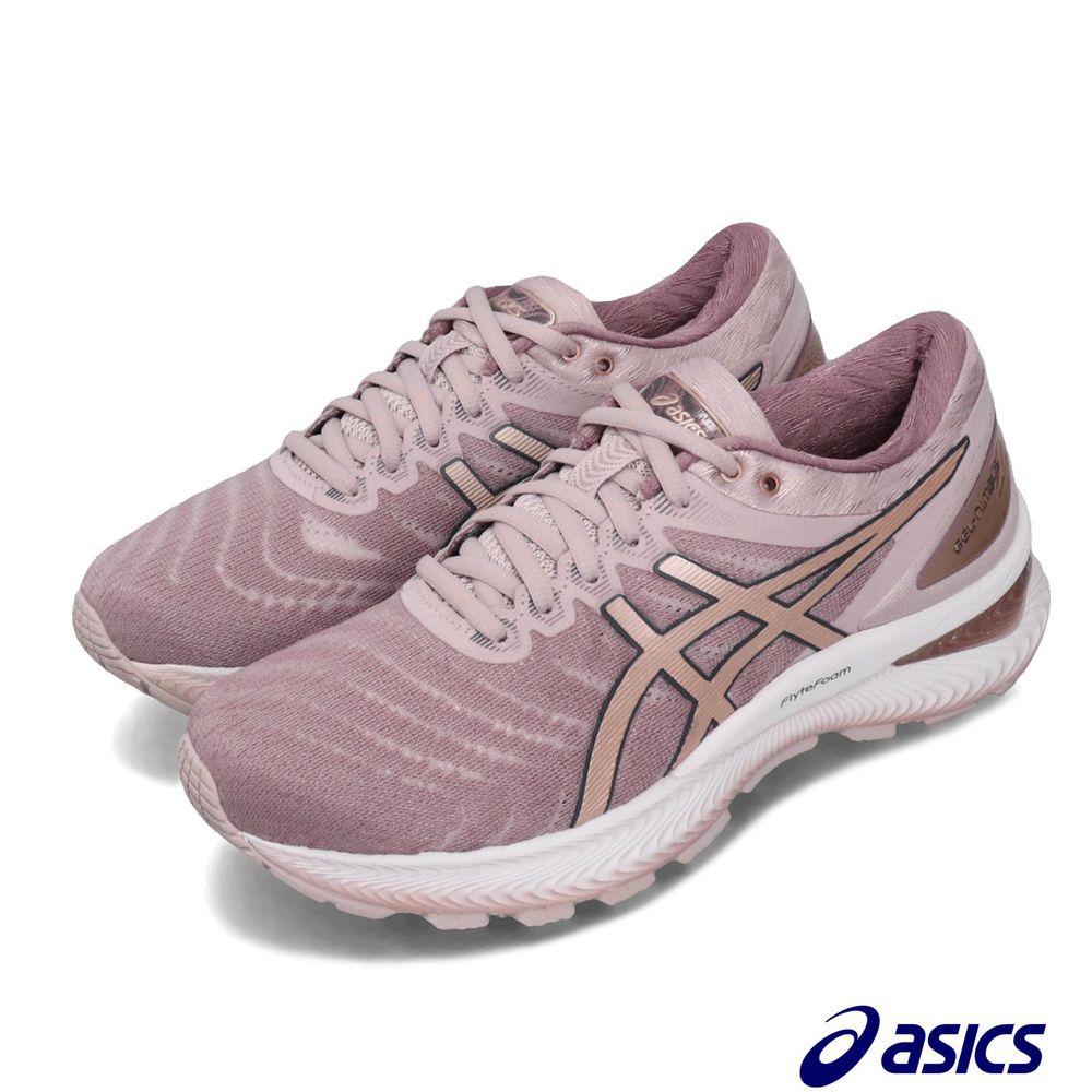 腳寬者建議大半號購買品牌:ASICS型號:1012A587702品名:Gel-Nimbus 22版型:腳寬者建議大半號