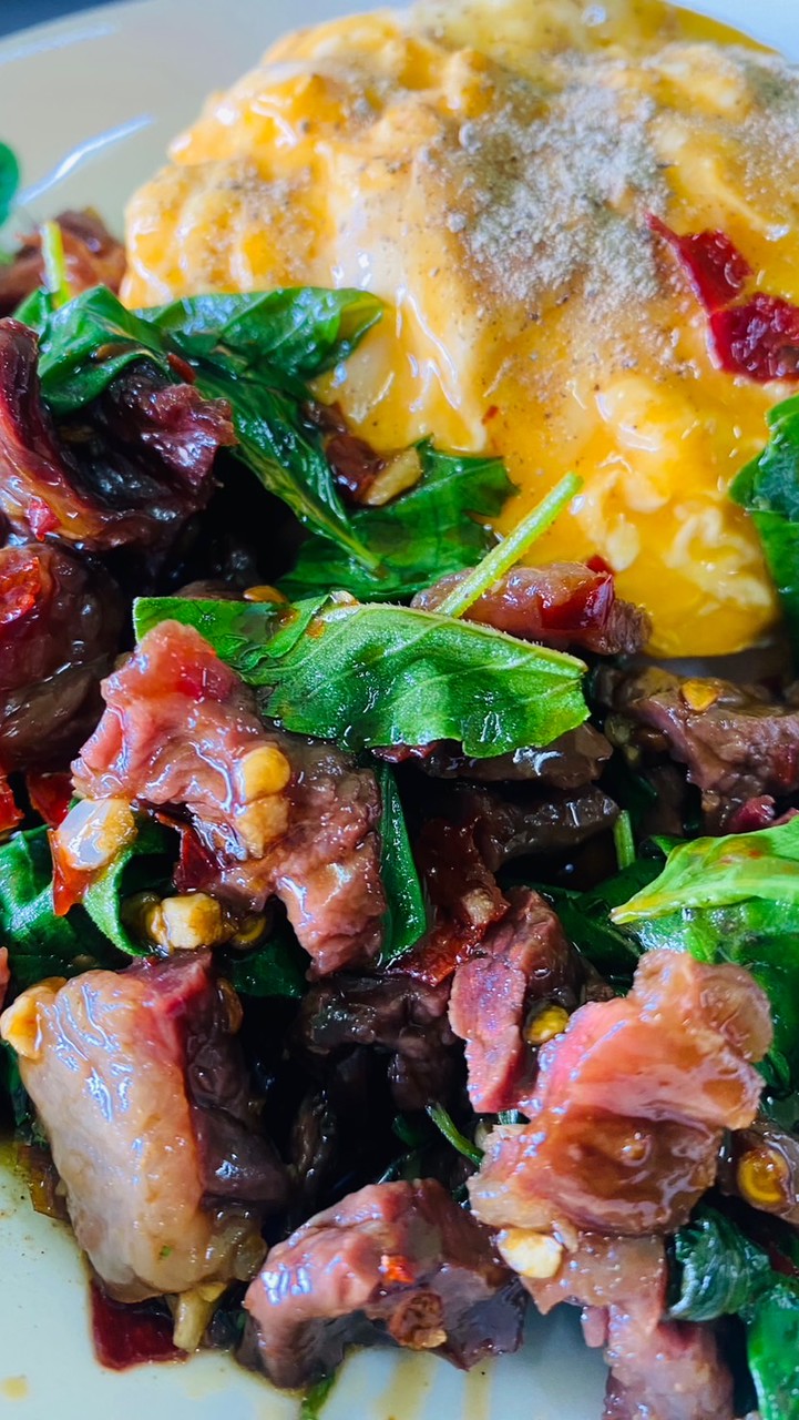 กินกะเพราเสาร์ทิตย์