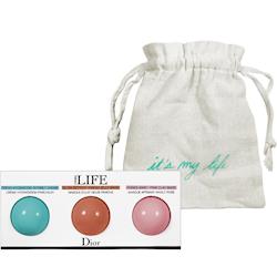 ◎◆正統公司貨|◎◆輕巧方便攜帶|◎品牌定位:專櫃品牌品牌:ChristianDior迪奧種類:面膜/眼膜,凝膠/凝霜功能:保濕/滋潤適用部位:臉部適用膚質:全膚質規格/容量:Dior迪奧花植水漾精華