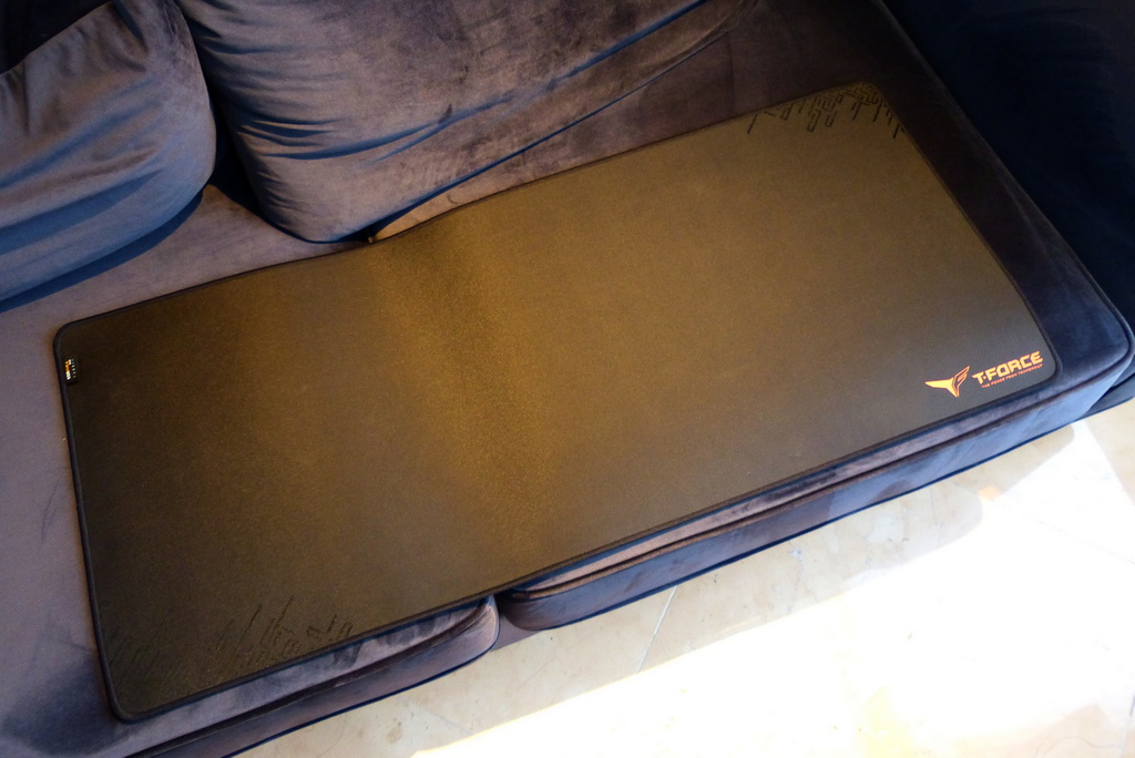 TEAMGROUP 十銓 T-FORCE 品牌大舉進攻 Computex，特殊造型 DDR4、可定址 RGB SSD 多種特色產品一同曝光