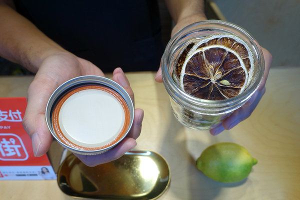 果然好合，大安站飲料店，仁愛醫院附近手搖飲料店，嚴選優質台灣茶葉不混茶，採用小農契作食材，有天然果乾茶、冷萃咖啡能喝出健康美味的大安區好喝飲料店