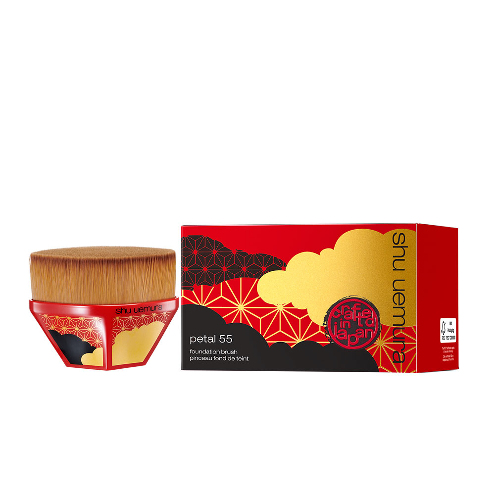 植村秀特別擷取日本文化中最重要的三大華美色彩----黑、紅、金，日本傳統紋樣中蘊含成長、吉祥、長壽等幸福含意的「麻葉紋」及「雲紋」，搭配運用日本傳統篆刻美學的「Crafted in Japan」獨特圓