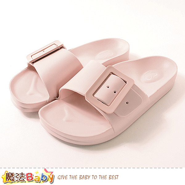 經典不敗造型設計,流行百搭 軟Q舒適好穿,行動自如毫不費力