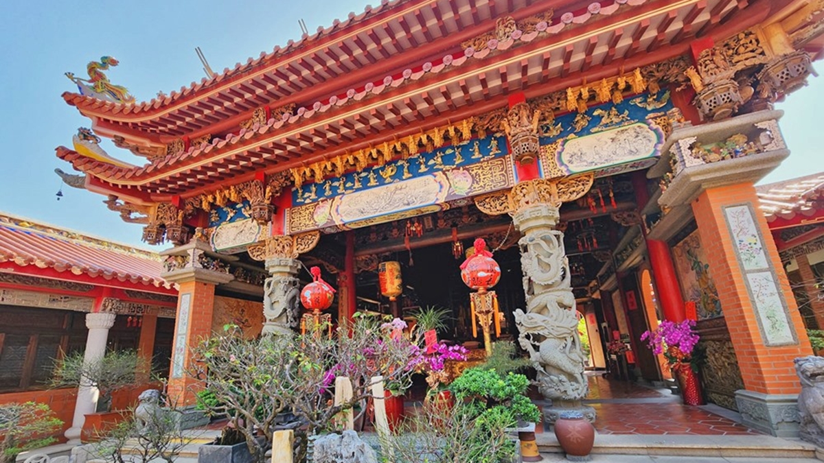 別只衝劍湖山！雲林虎尾６免費景點：百年鐵橋、破萬坪日式庭院、最美媽祖廟