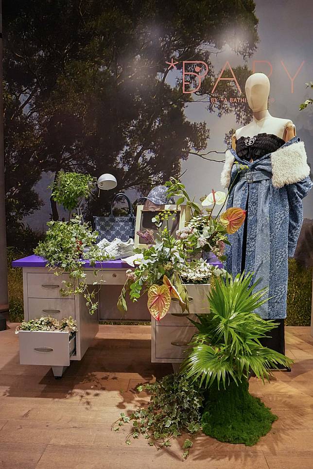 Guests who attended BAPY®️ BLOOMS WORKSPACE Pop-Up Store in SHANGHAI #BAPY  #BLOOMSWORKSPACE