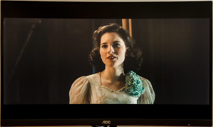 史上最超值電競螢幕AOC CQ27G2評測，144Hz 創造無殘影高畫質效果