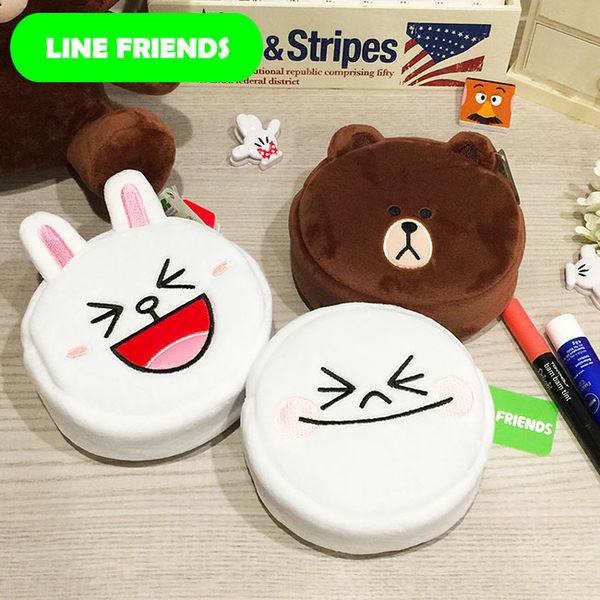 iae創百市集: LINE FRIENDS 立體圓臉萬用包 收納包 零錢包 化妝包 熊大 兔兔 饅頭人 正版