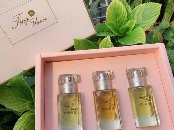 倪倪愛香氛－（開運香水推薦）女星名媛貴婦網紅桃花運勢爆棚私藏秘密武器-庭園香氛SPA金旺系列奇蹟禮盒／桃花系列心花開禮盒開箱直擊分享