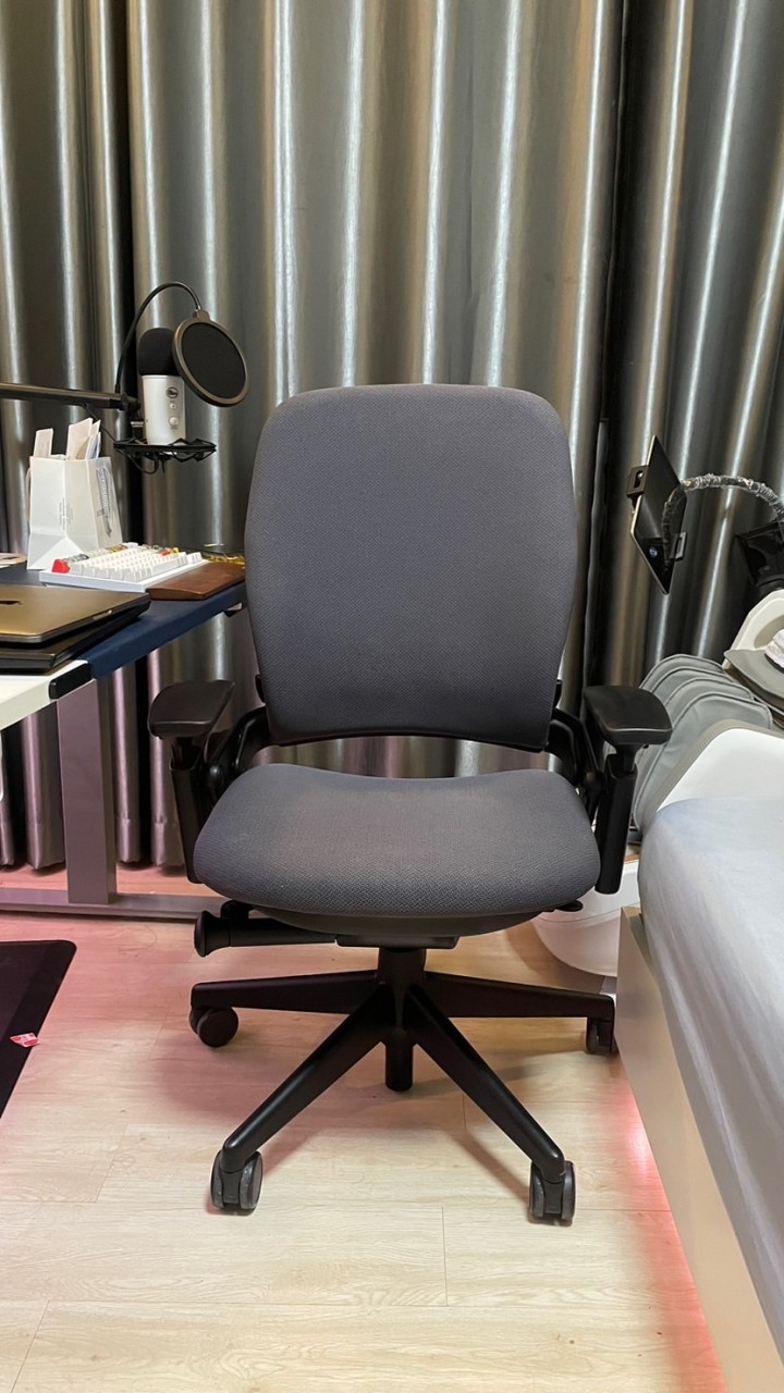 เก้าอี้มือสอง Steelcase Leap V2 (มือ2)