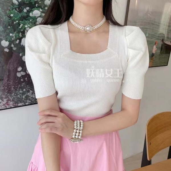 韓版氣質上衣 2023夏季小清新方領T恤女薄款泡泡袖修身顯瘦百搭白色上衣女夏日露腰小心機