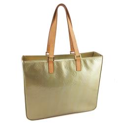 ◎八五成新展示品-半價出清|◎|◎品牌定位:國際精品品牌:LouisVuitton/LV背法:斜背/側背包款:斜背包/側背包顏色:黃色系外層材質:牛皮內層材質:漆皮適用性別:女生產地:法國開口方式:拉