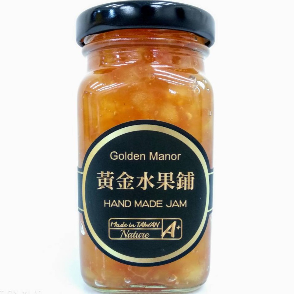 品牌名稱：黃金水果鋪成份：蘋果、葡萄柚、砂糖、檸檬汁產地：台灣、手工製作保存期限：未開封12個月，開封後冷藏1個月 規格容量：130g營養標示：請參考圖示果醬創意食用方式：麵包土司、奶酪、餅乾、冰淇淋