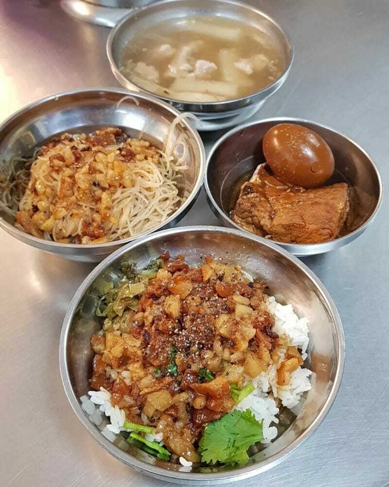 新竹城隍廟美食柳家肉燥飯