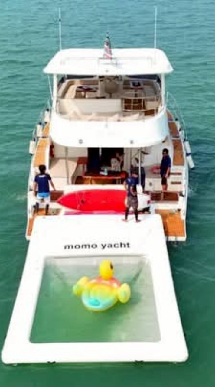 เหมาเรือยอร์ช สบีทโบ้ทเที่ยวทะเลพัทยา แสมสาร