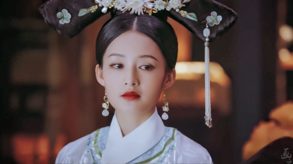 頂流小花的清宮劇造型6：李沁 飾演《如懿傳》寒香見