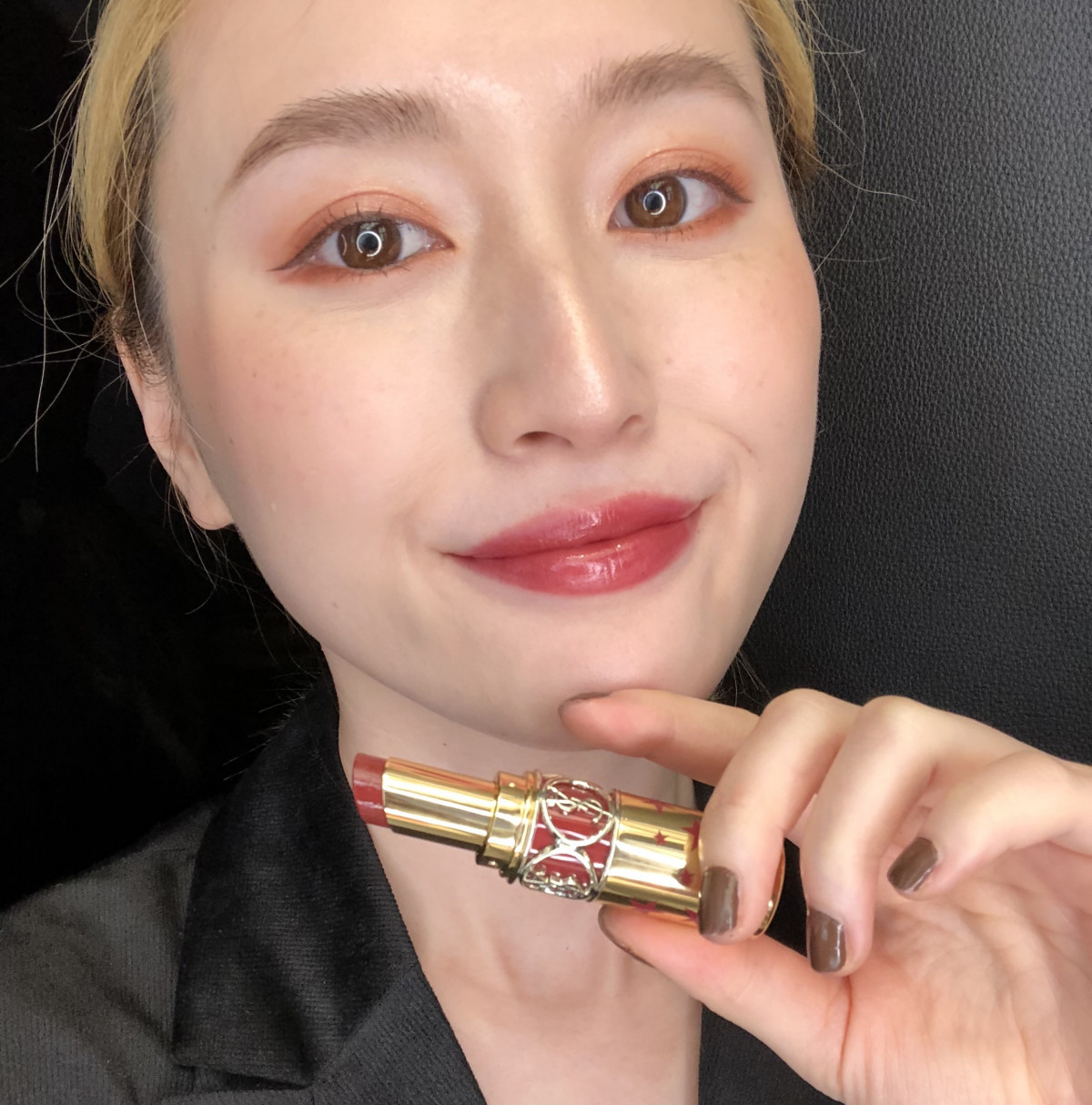 YSL 情挑誘光水唇膏 #76 黑夜黯紅，NT.1300