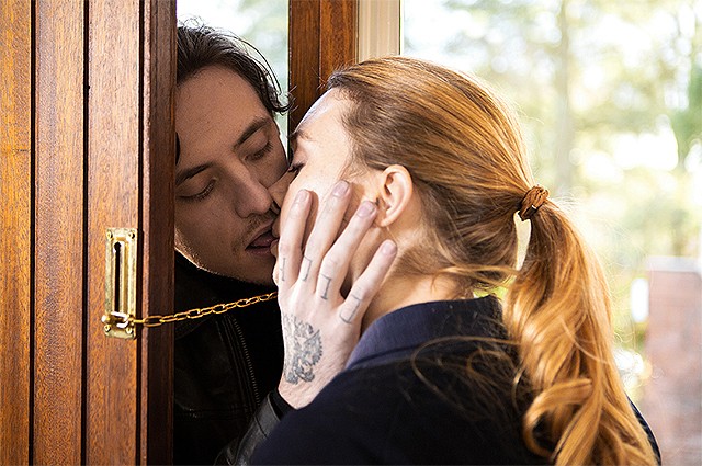 セルゲイ ポルーニンの 勇気 に惚れた 年下既婚男性との秘めた情事 シンプルな情熱 監督に聞く