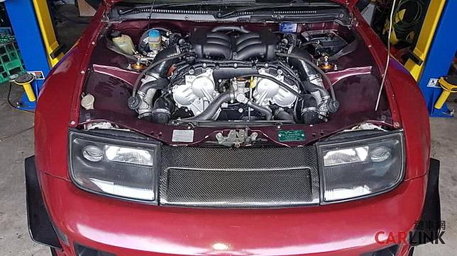 淑女 變 惡女 Nissan Z32上身 Gt R心臟 Vr38dett引擎 Carlink鏈車網 Line Today