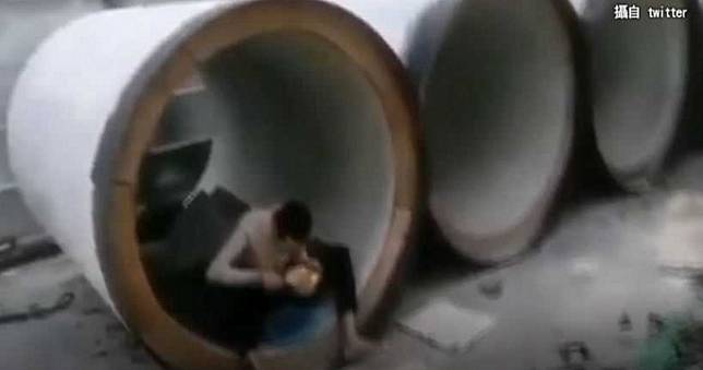 貧窮悲歌！陸男住不起隔離病房…窩工地水管14天
