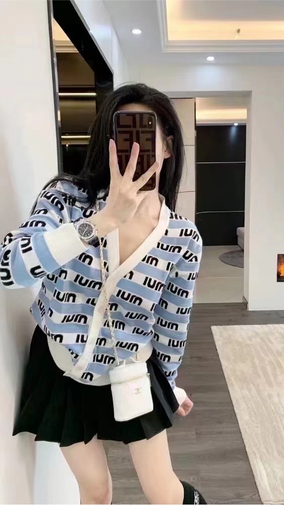 G-Shop ขายส่งเสื้อผ้า
