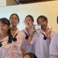 มาหกตลกอะไร