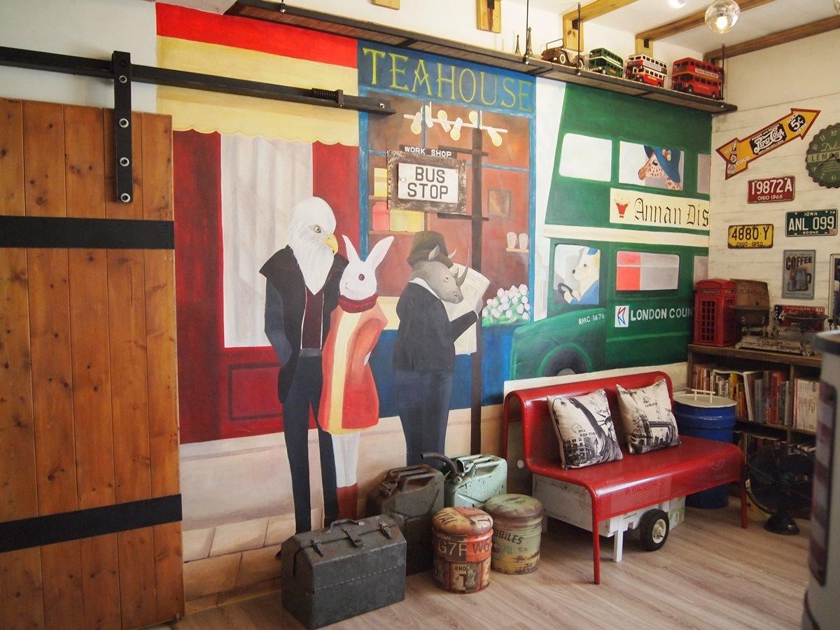 大門處的穀倉門。