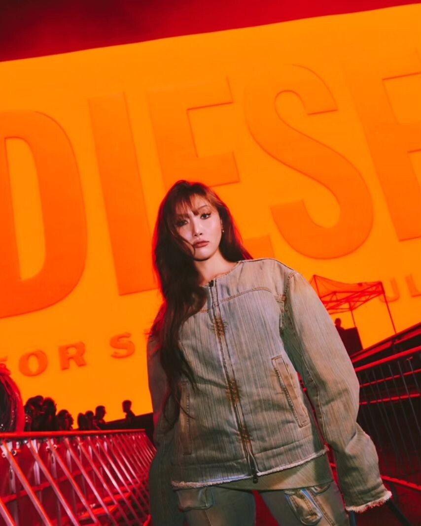 2024春夏米蘭時裝週出席韓星盤點！安俞真濕髮狼尾切超帥，Somi、Hanni超辣人間芭比