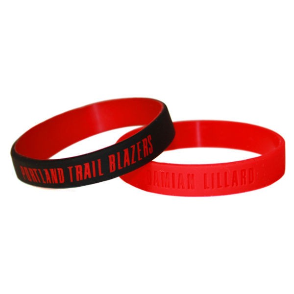 NBA官方授權正版 運動矽膠手環 - 波特蘭拓荒者李納德 Damian Lillard 0號球員: Damian Lillard顏色:黑/紅尺寸:直徑6cm