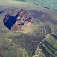 三原山　伊豆大島へ行こう